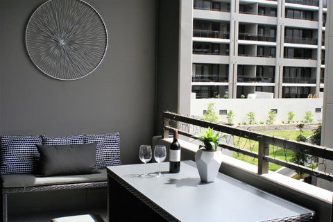 Modern Executive Apt@Barton*1BR*WiFi*Gym*Secure Parking*Canberra - Accommodation ACT 2