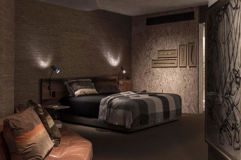 Ovolo Nishi - Accommodation ACT 30