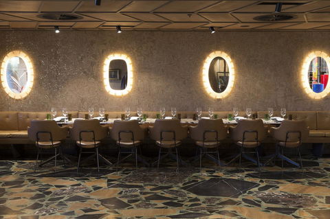 Ovolo Nishi - Accommodation ACT 43