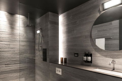 Ovolo Nishi - Accommodation ACT 23