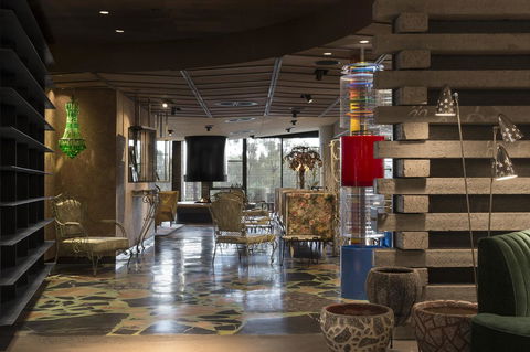 Ovolo Nishi - Accommodation ACT 42