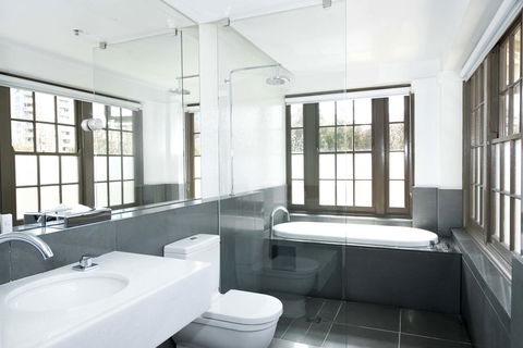 Peppers Gallery Hotel - Accommodation ACT 17