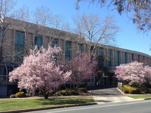 Rydges Canberra - Accommodation ACT 6