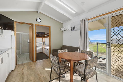 Port Broughton Tourist Park - Accommodation ACT 30