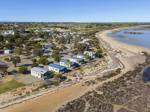Port Broughton Tourist Park - Accommodation ACT 11