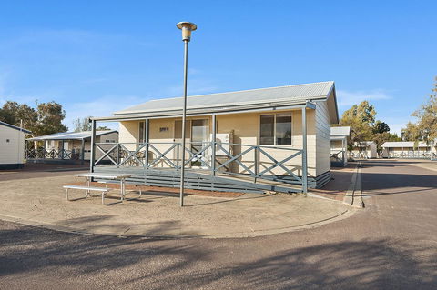 Port Broughton Tourist Park - Accommodation ACT 37