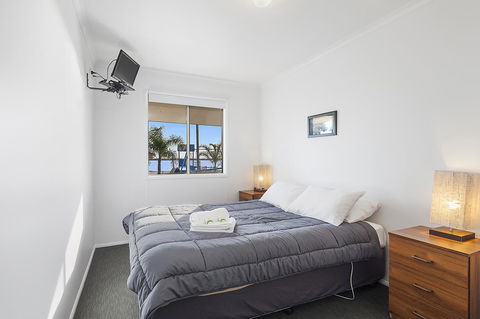 Port Broughton Tourist Park - Accommodation ACT 42