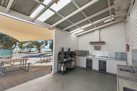 Port Broughton Tourist Park - Accommodation ACT 3