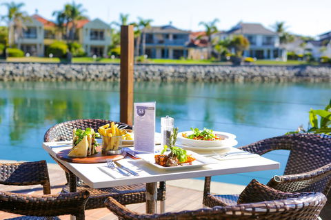 Marina Hotel - Accommodation ACT 41