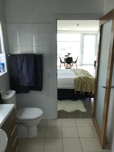 Ocean View Luxury Apartment & Suite - Accommodation ACT 18