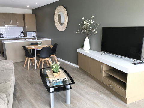 Ocean View Luxury Apartment & Suite - Accommodation ACT 40