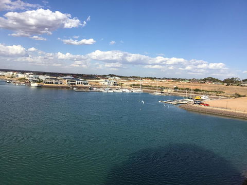 Wallaroo Marina Waterfront Luxe Apartment - Accommodation ACT 21