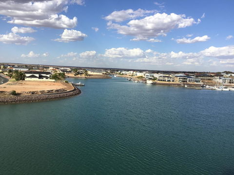 Wallaroo Marina Waterfront Luxe Apartment - Accommodation ACT 22