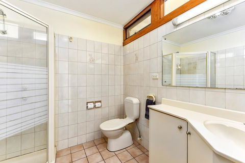 William Macintosh Motor Lodge - Accommodation ACT 12