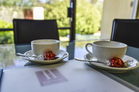 William Macintosh Motor Lodge - Accommodation ACT 33