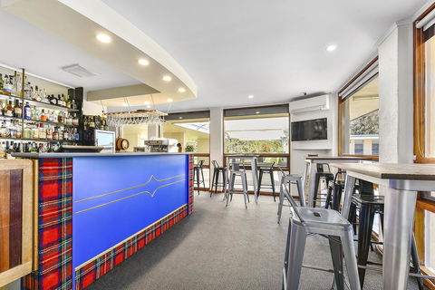 William Macintosh Motor Lodge - Accommodation ACT 37