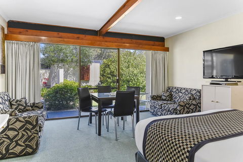 William Macintosh Motor Lodge - Accommodation ACT 29