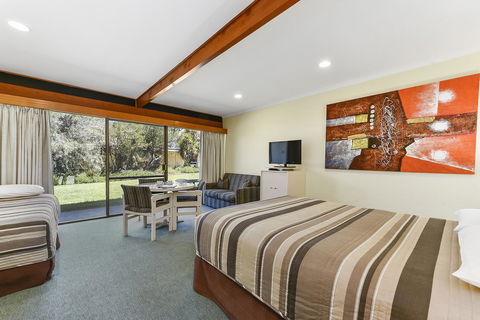 William Macintosh Motor Lodge - Accommodation ACT 26