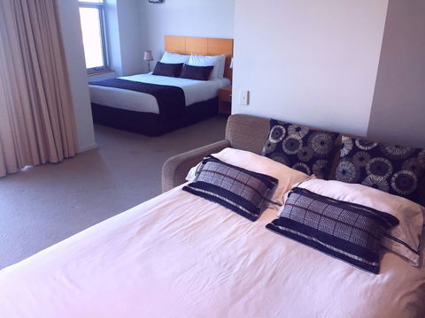 Wallaroo Marina Luxury Apartment - Accommodation ACT 21