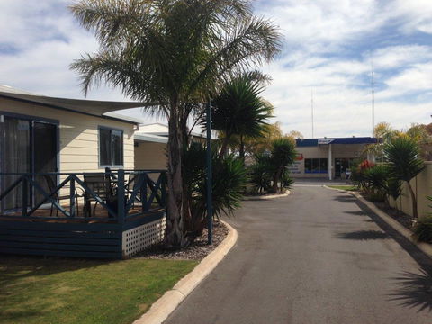 Sail & Anchor - Accommodation ACT 1