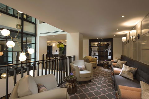 Mayfair Hotel - Accommodation ACT 9