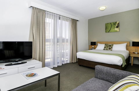 BreakFree Adelaide - Accommodation ACT 13