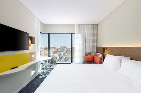 Holiday Inn Express Adelaide City Centre, An IHG Hotel - Accommodation ACT 16