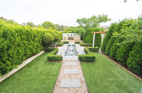 S T U D I O 22 Peaceful Retreat With Garden Views - Accommodation ACT 0