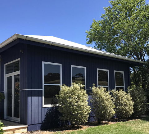 S T U D I O 22 Peaceful Retreat With Garden Views - Accommodation ACT 15