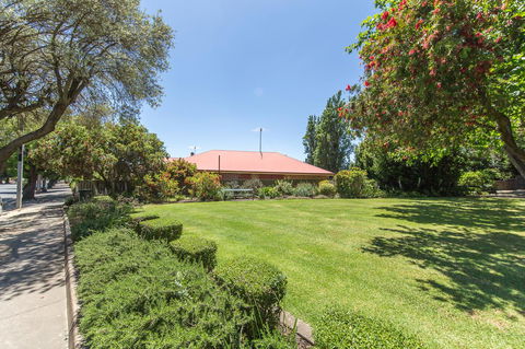 Tanunda\'s Magpie House - Accommodation ACT 30