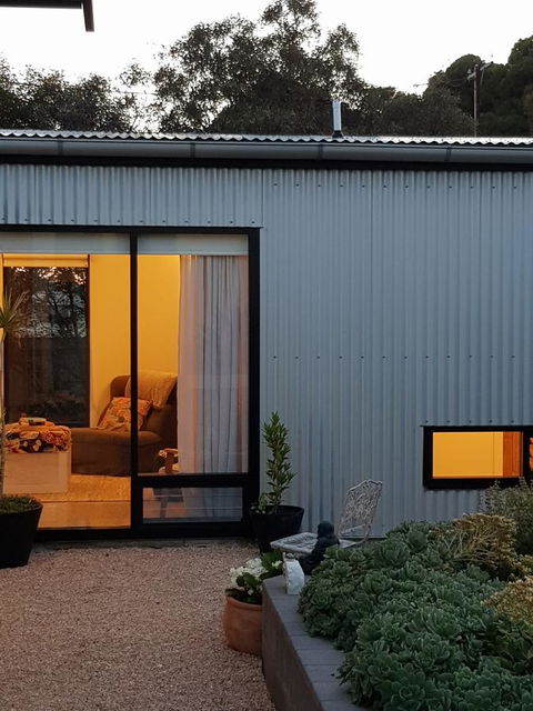 Sinclair Eco House - Accommodation ACT 13