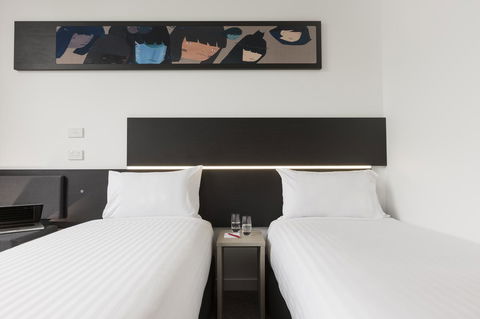 Ibis Adelaide - Accommodation ACT 5
