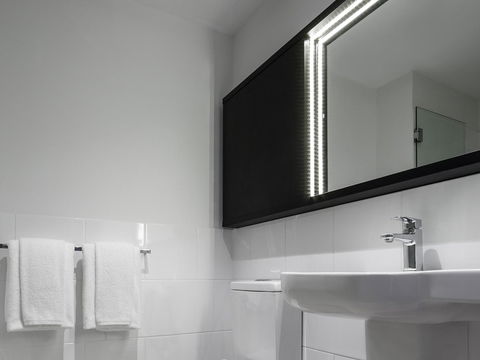 Ibis Adelaide - Accommodation ACT 10