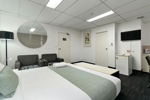 Cosmo On Bank - Accommodation ACT 9