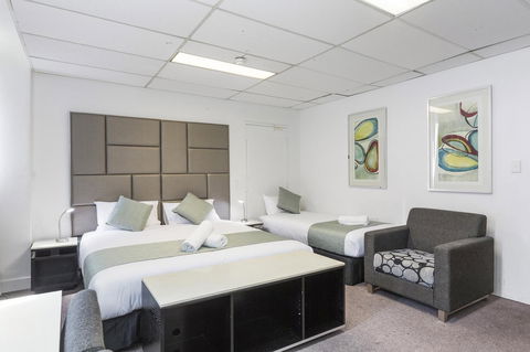 Cosmo On Bank - Accommodation ACT 1