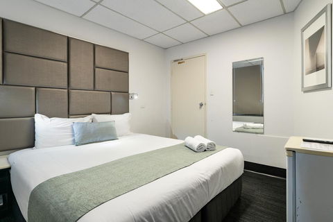Cosmo On Bank - Accommodation ACT 11