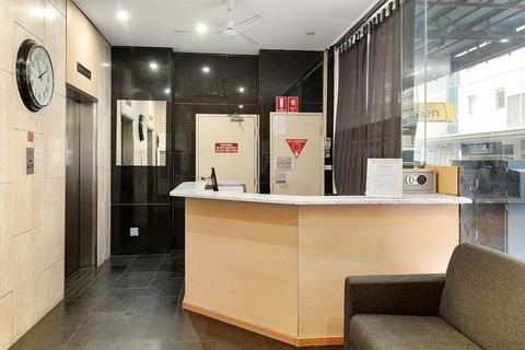 Cosmo On Bank - Accommodation ACT 14