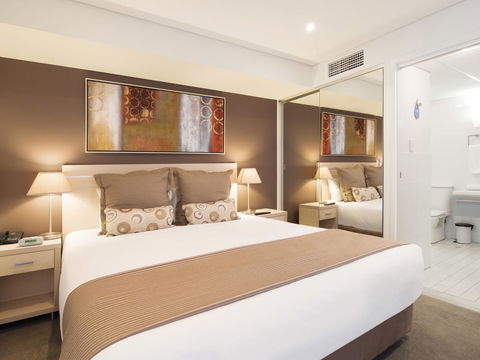 Oaks Adelaide Horizons Suites - Accommodation ACT 8