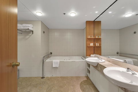 Stamford Plaza Adelaide - Accommodation ACT 29