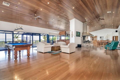 Doyles On The Bay - Accommodation ACT 15