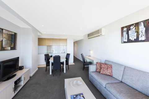IStay Precinct Adelaide - Accommodation ACT 21