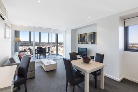 IStay Precinct Adelaide - Accommodation ACT 11