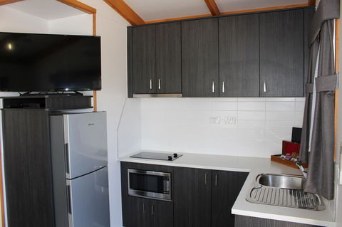 Ceduna Foreshore Caravan Park - Accommodation ACT 1