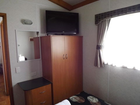 Ceduna Foreshore Caravan Park - Accommodation ACT 16