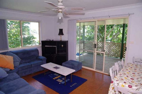 Bellhaven 1, 17 Willow Street - Accommodation ACT 1