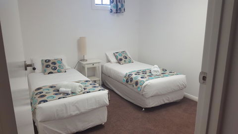 Aart Apartments - Accommodation ACT 14