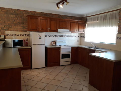 Acacia Apartments - Accommodation ACT 3