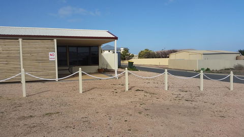 Wallaroo Sunset Home - Accommodation ACT 13