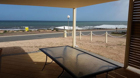 Wallaroo Sunset Home - Accommodation ACT 18
