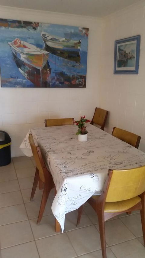 Wallaroo Sunset Home - Accommodation ACT 19